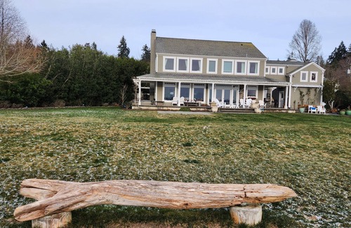 Bainbridge Island House | Bainbridge Island Ocean Front Heaven