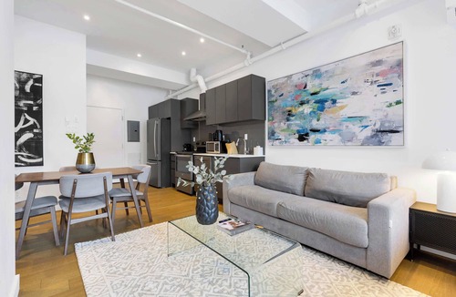 Chinatown Apartment | Bakan-Queen suite- 3Beds