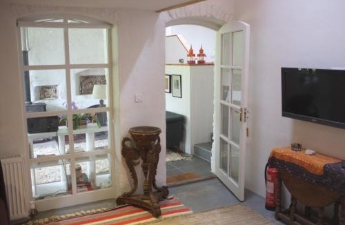 Pylle House | Bake House Cottage