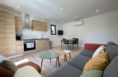 Souraide House | BAKE XOKO - SOURAIDE