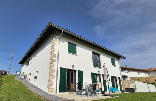 Souraide House | BAKE XOKO - SOURAIDE