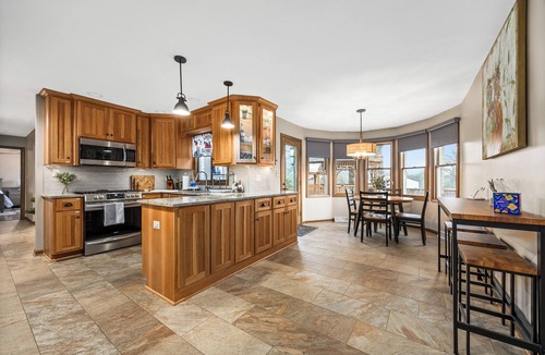 Frankfort House | Baker Hill, A Country Getaway for the Whole Family!