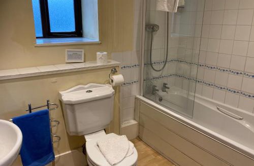 Beaminster House | Bakers Mill Holiday Cottages