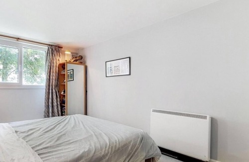 St. George's Bed & Breakfast | Bakersfield