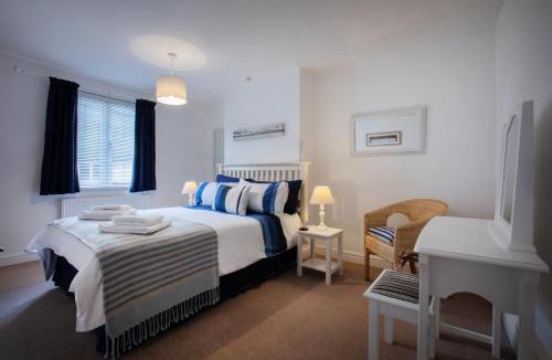 Budleigh Salterton House | Bakery Cottage