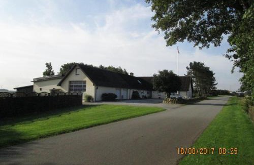 Spøttrup Bed & Breakfast | Bakkegården Homestay