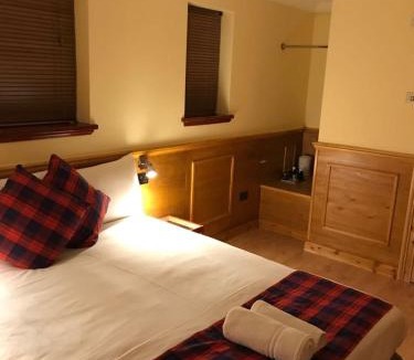 Newington House | Bala House