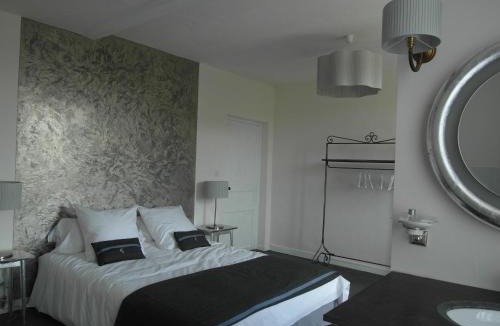 Taillebourg Bed & Breakfast | Balade d'Aliénor