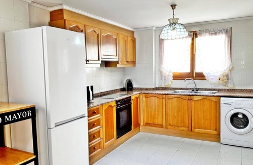 Playa de Gandia Ski Chalet | BALADRE CHALET 26 - Four Bedroom Chalet, Sleeps 9