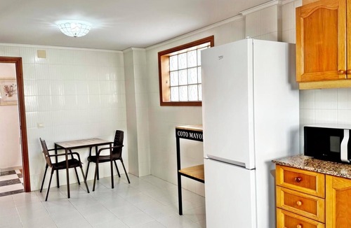 Playa de Gandia Ski Chalet | BALADRE CHALET 26 - Four Bedroom Chalet, Sleeps 9