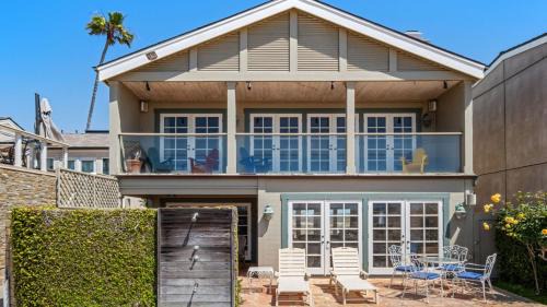 Balboa Peninsula House | Balboa Peninsula Point by AvantStay