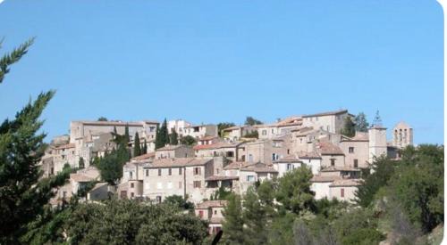 Lurs Apartment | Balcon sur le Luberon