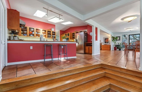 Balcones Park House | Balconies Retreat w Private Pool, Near Parks & DT!