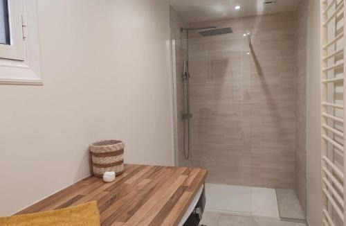 Sauto Apartment | Balcons du Cambre Fontseca, cozy cottage 100 m2