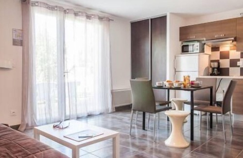 Latour-Bas-Elne Apartment | Balcony, 36m², Saint-Cyprien