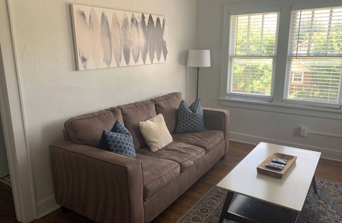 Miller House | Balcony, near OCU & Plaza district and fairgrounds