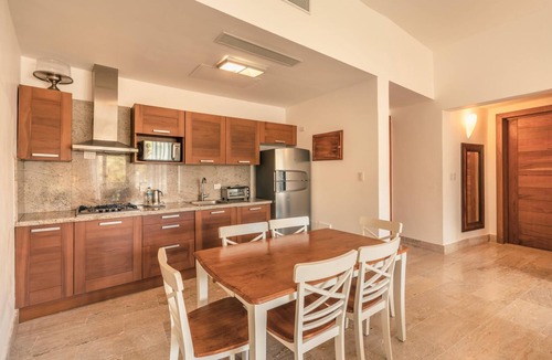 Las Terrenas Apartment | Balcony With Views 5 Guests 2 BR Sublime