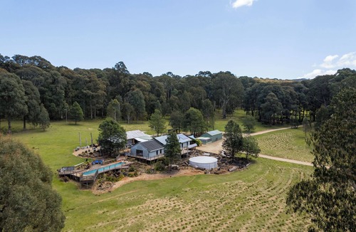 Stanley Villa | Bald Hills House