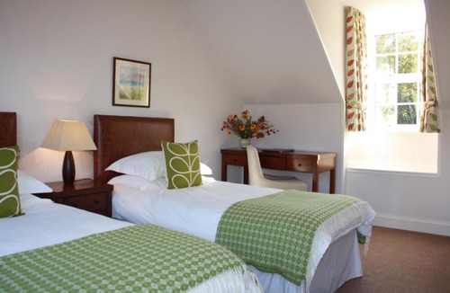 Dollar Bed & Breakfast | Baldiesburn Bed & Breakfast