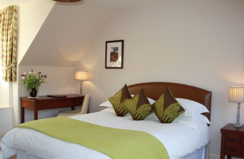 Dollar Bed & Breakfast | Baldiesburn Bed & Breakfast