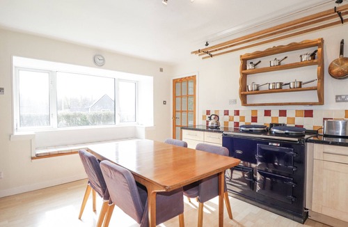 Kincraig Cottage | BALDOW COTTAGE, pet friendly, with open fire in Kincraig