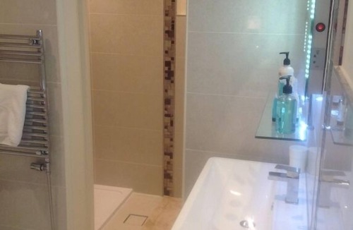 Stourport-on-Severn Bed & Breakfast | Baldwin House