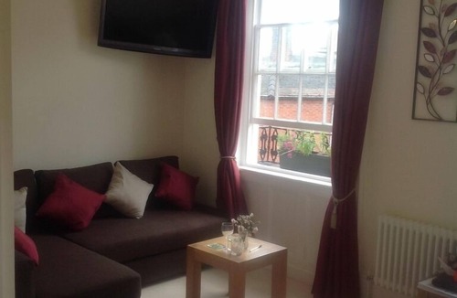 Stourport-on-Severn Bed & Breakfast | Baldwin House