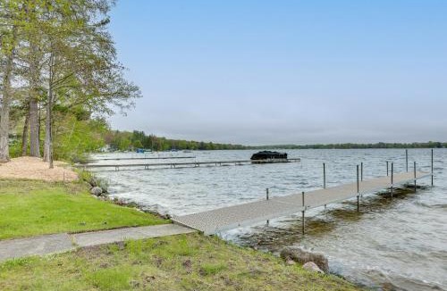 Baldwin House | Baldwin Lakefront Home Dock, Fire Pit and Trails!