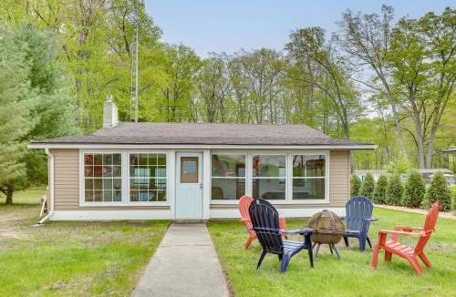 Baldwin House | Baldwin Lakefront Home Dock, Fire Pit and Trails!