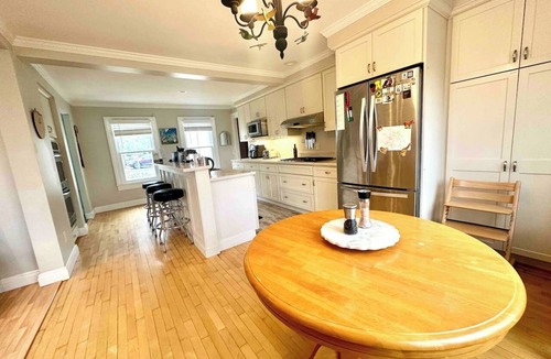 Trumansburg House | Baldwin Manor: Historic Estate, Pool & Sauna