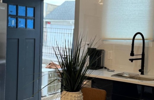 Baldwin Apartment | Baldwin's Bijou Studio