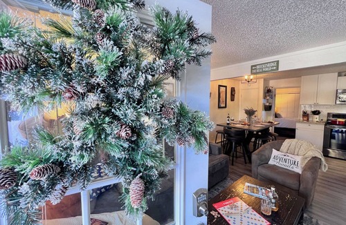Baldy Mountain Ski Chalet | Baldy Mountain Basecamp - Pet Friendly! - Free Shuttle Access