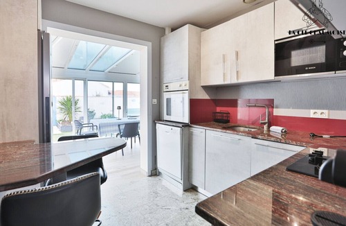 Les Sables d'Olonne Ski Chalet | Baleiniers Maison proche mer 6 pers jardin garage