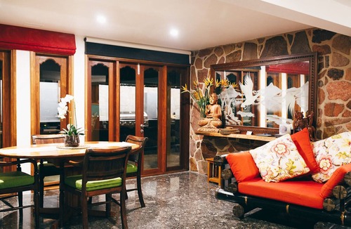 Nelson Bay Apartment | Bali at the Bay