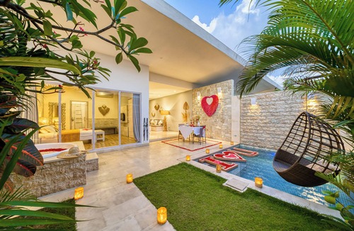 Dewi Sri Villa | Bali Cosy Villas Seminyak