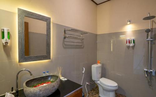 Mushroom Bay Resort | Bali Nusa Cottage