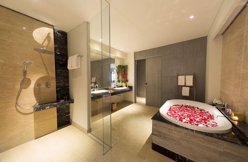 Bukit Hotel | Bali Paragon Resort Hotel