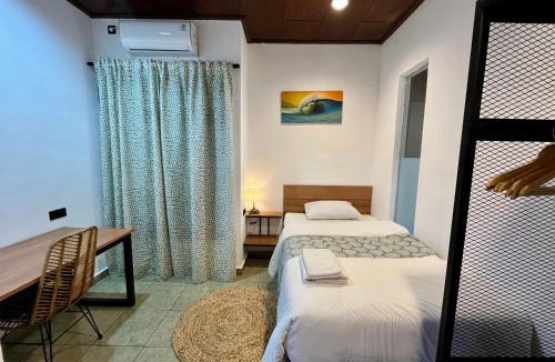 Pratama House | Balinese 4BR Home -Scenic Stroll to Nusa Dua Beach