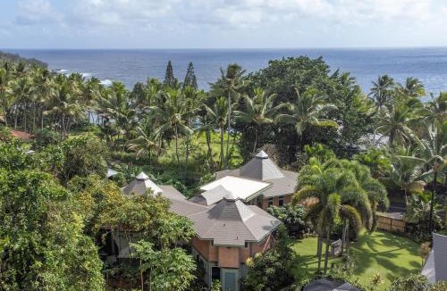 Kehena Beach Estates House | Balinese Beach House With Pool