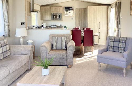 Balloch House | Ballagan Lodge - Uk43375