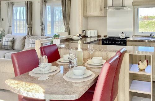 Balloch House | Ballagan Lodge - Uk43375