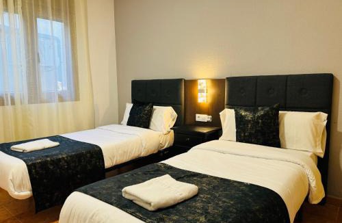 Barajas de Melo Hotel | Ballestar Hotel Bar & Grill