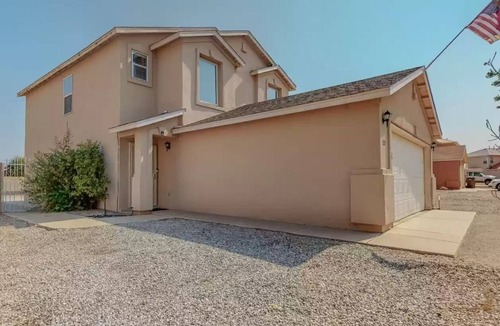 North Valley House | Balloon Fiesta Oasis, Comfortable North Valley home.