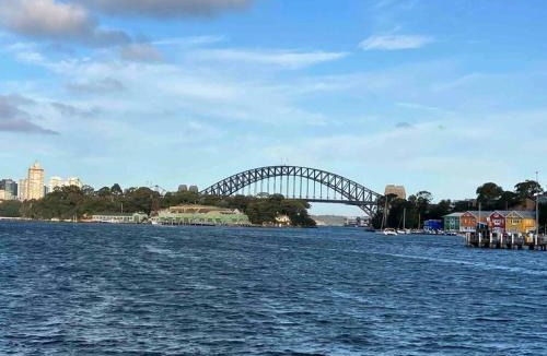 Balmain Apartment | Balmain Designer 1 Bedroom Apartment with Parking