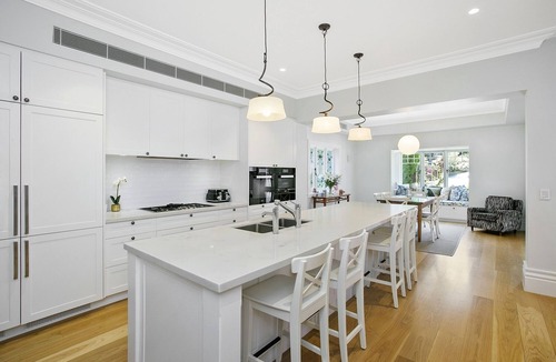 Mosman House | Balmoral Hamptons home (heated pool & hot tub)