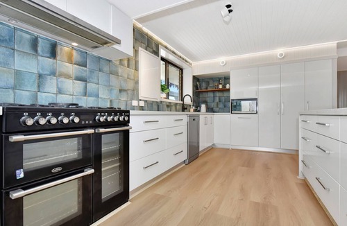 Balmoral House | Balmoral Jetty Estate