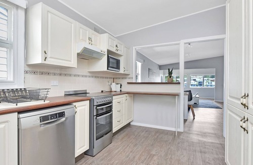 Balmoral House | Balmoral Waterfront Escape at Lake Macquarie