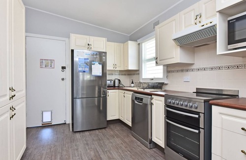 Balmoral House | Balmoral Waterfront Escape at Lake Macquarie