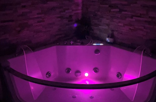 Bourcefranc-le-Chapus Apartment | Balneo studio by the sea