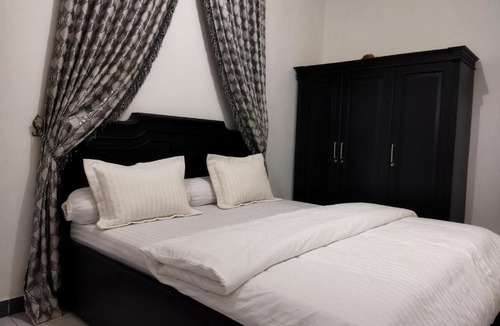 Bukittinggi House | Balqis Homestay Syariah I Pasar Aur Kuning